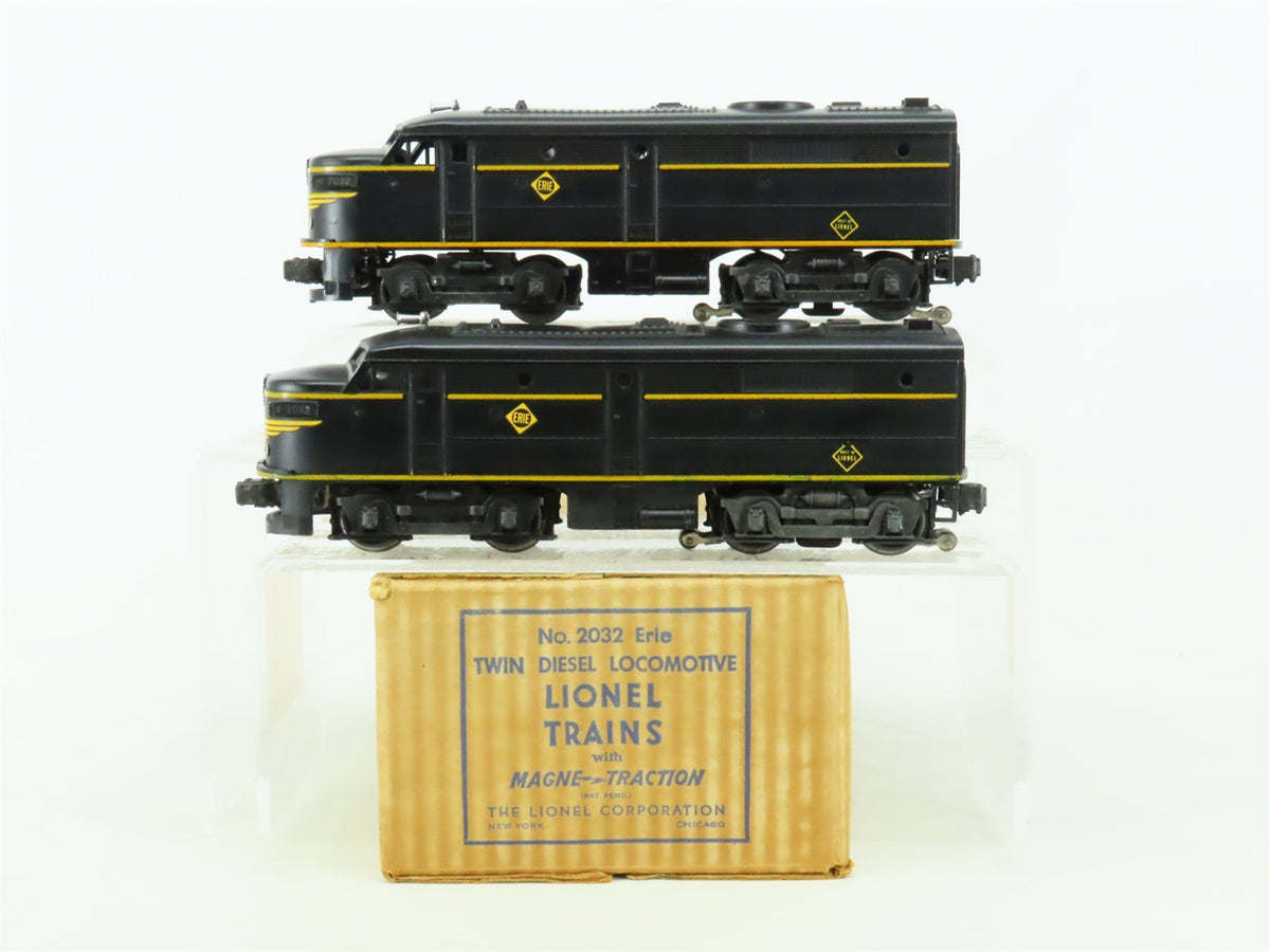 O Gauge 3-Rail Lionel Postwar 2032 ERIE Railroad ALCO FA/A Diesel Locomotive Set