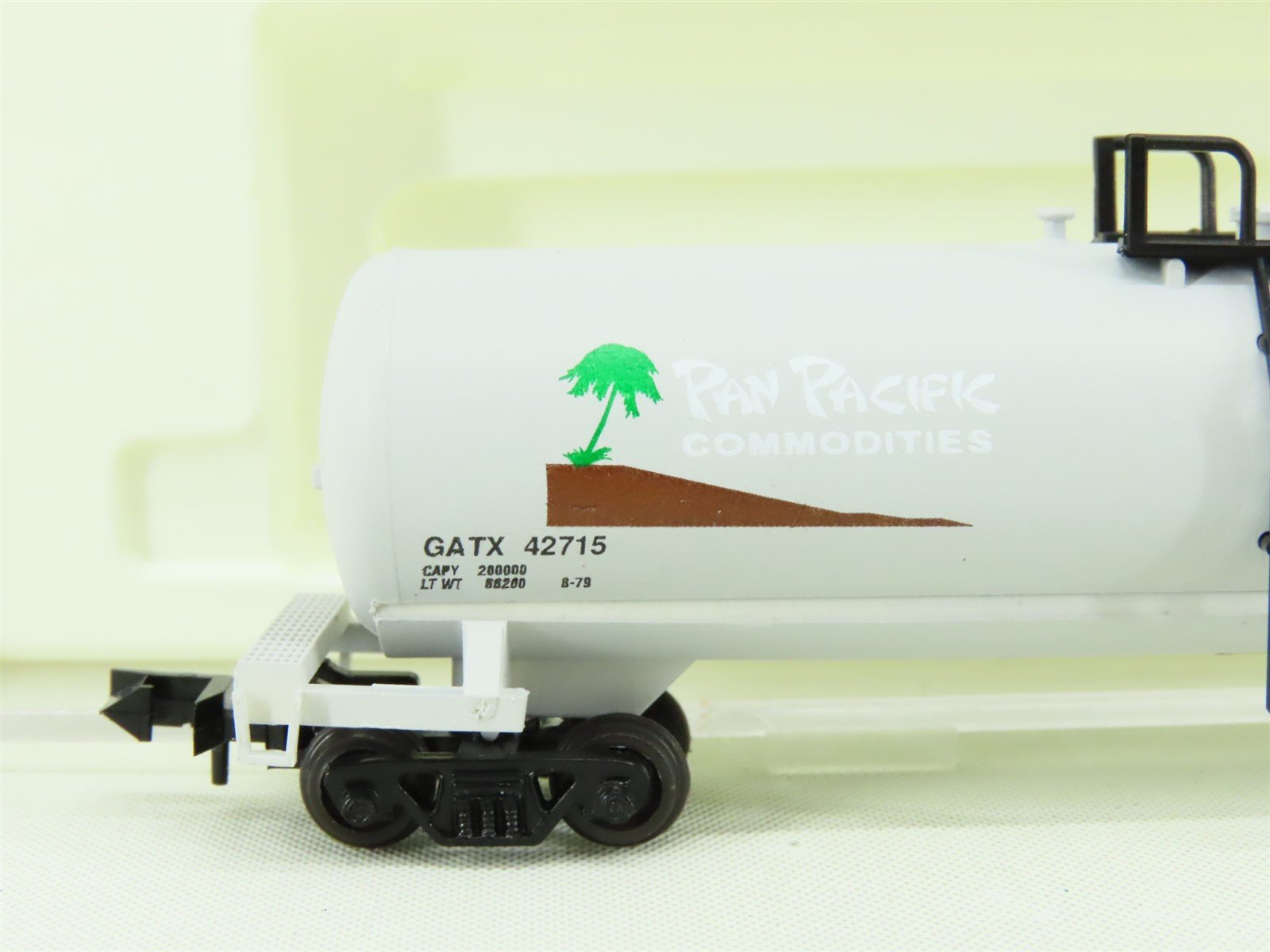 N Scale Eastern Seaboard Models 2013 Pan Pacific Commodities Tank Car #42715