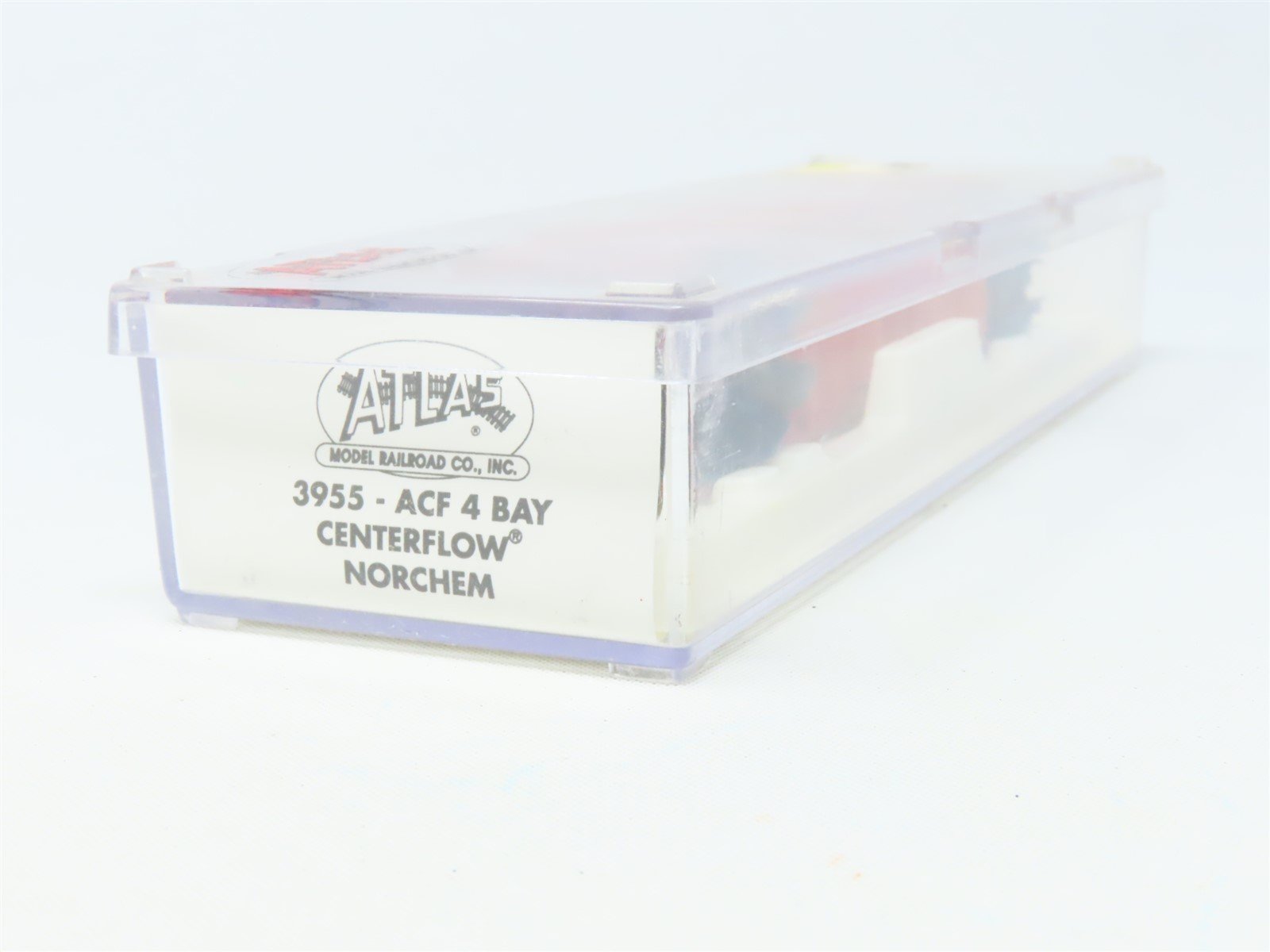 N Scale Atlas 3955 NPCX Norchem 4-Bay Centerflow Covered Hopper #6039