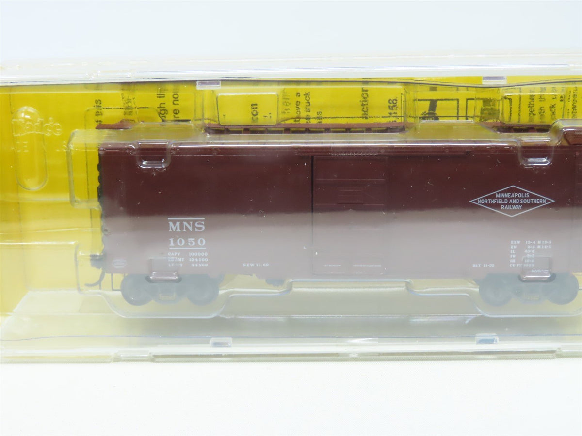 HO Scale Kadee 4017 MNS Minneapolis Northfield &amp; Southern Box Car #1050 Sealed