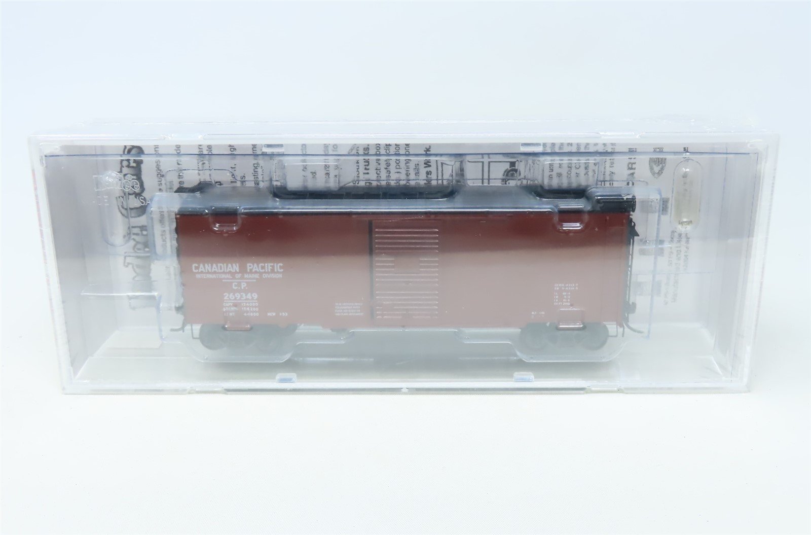 HO Scale Kadee 4011 CP Canadian Pacific 40' Single Door Box Car #269349 Sealed