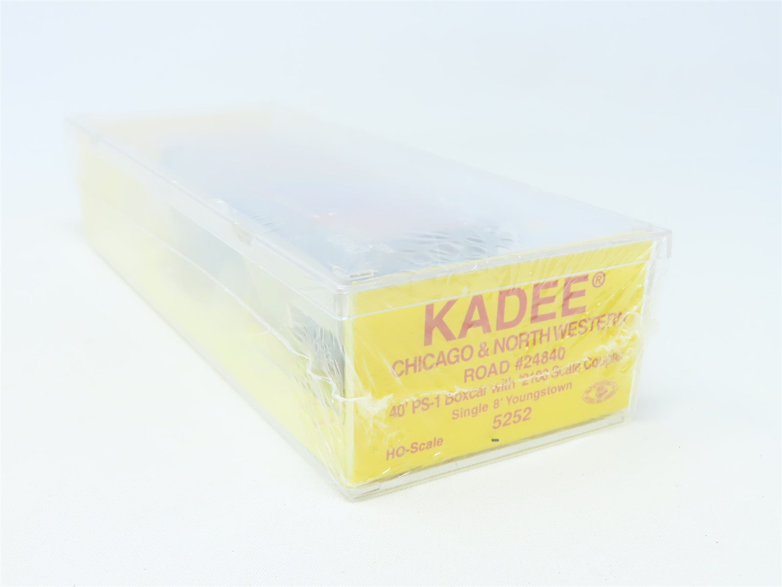 HO Scale Kadee 5252 CNW Chicago Great Western 40' Steel Box Car #24840 Sealed