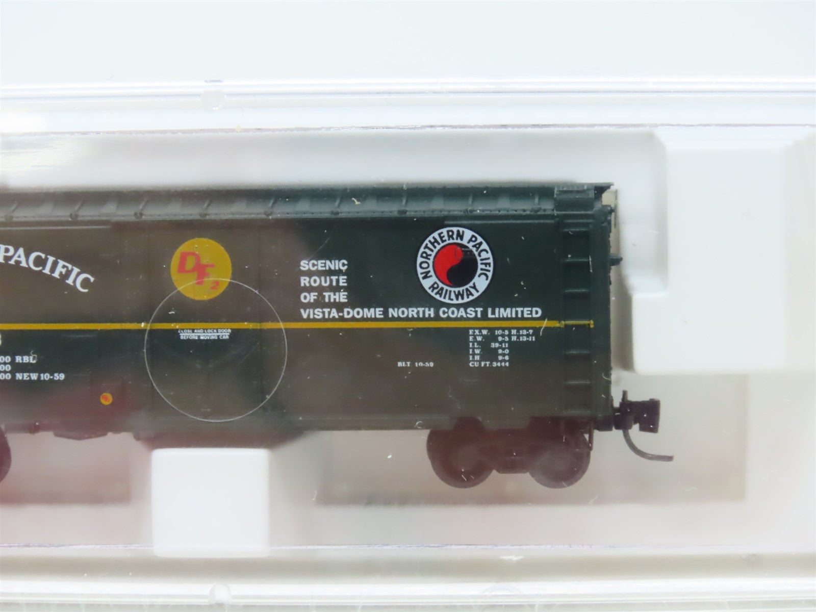 Z Scale Micro-Trains MTL 14915-2 NP Northern Pacific 40' Box Car #98638-Sealed
