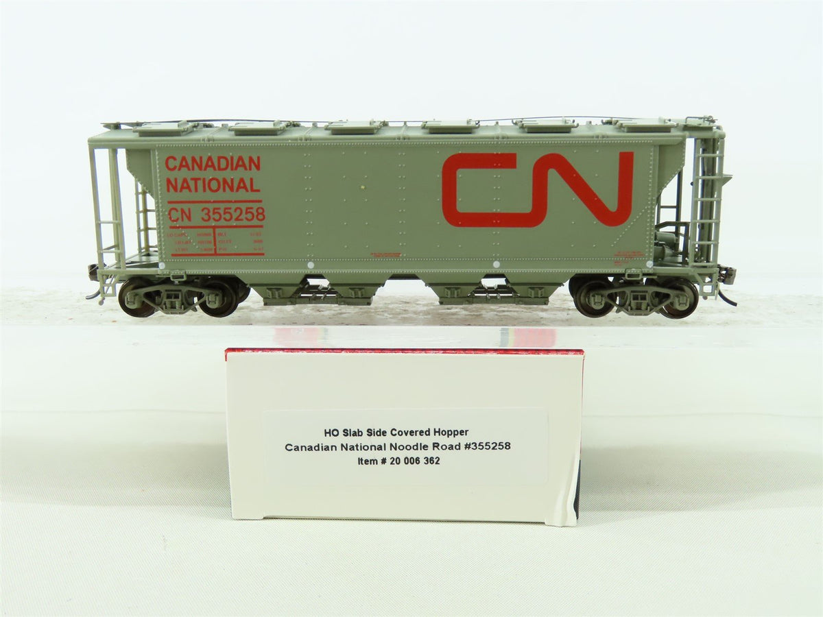 HO Scale Atlas Master Line #20006362 CN &quot;Noodle&quot; 4-Bay Cylindrical Hopper 355258