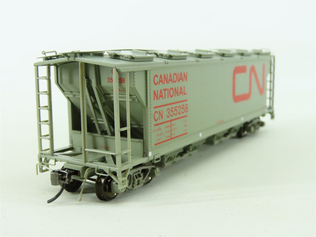 HO Scale Atlas Master Line #20006362 CN &quot;Noodle&quot; 4-Bay Cylindrical Hopper 355258