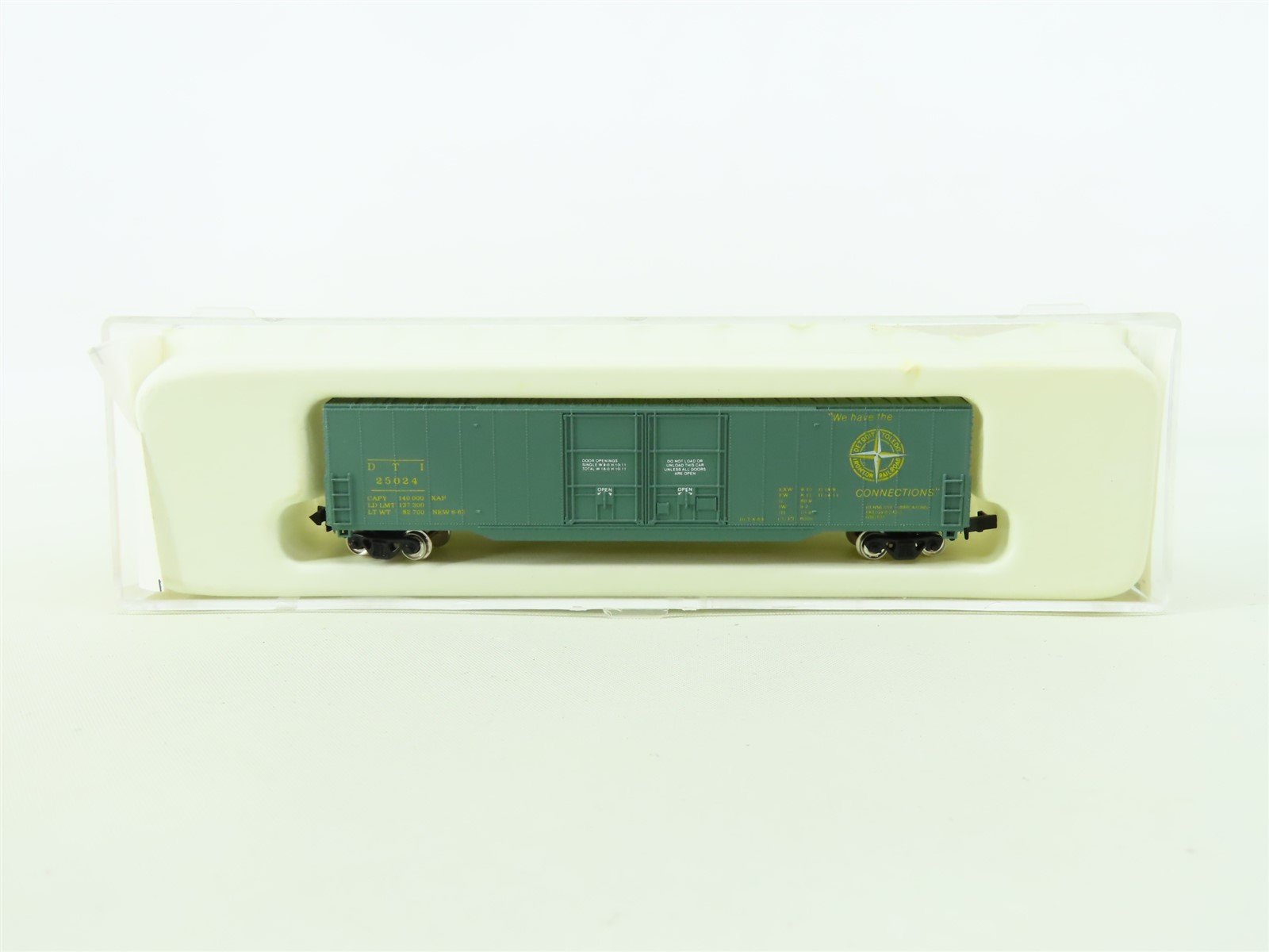 N Scale Con-Cor 001-557004-1 DTI Detroit Toledo & Ironton 60' Box Car #25024