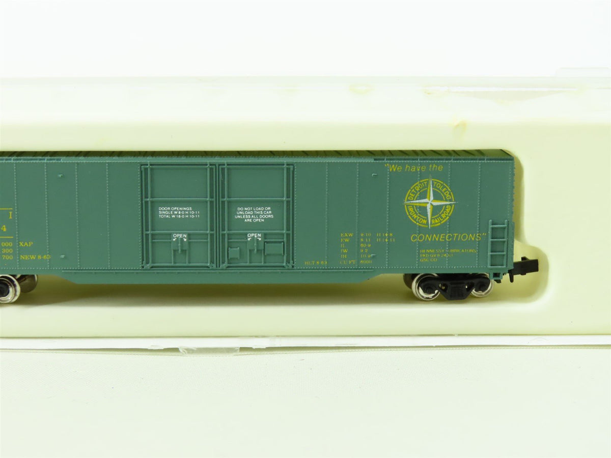 N Scale Con-Cor 001-557004-1 DTI Detroit Toledo &amp; Ironton 60&#39; Box Car #25024