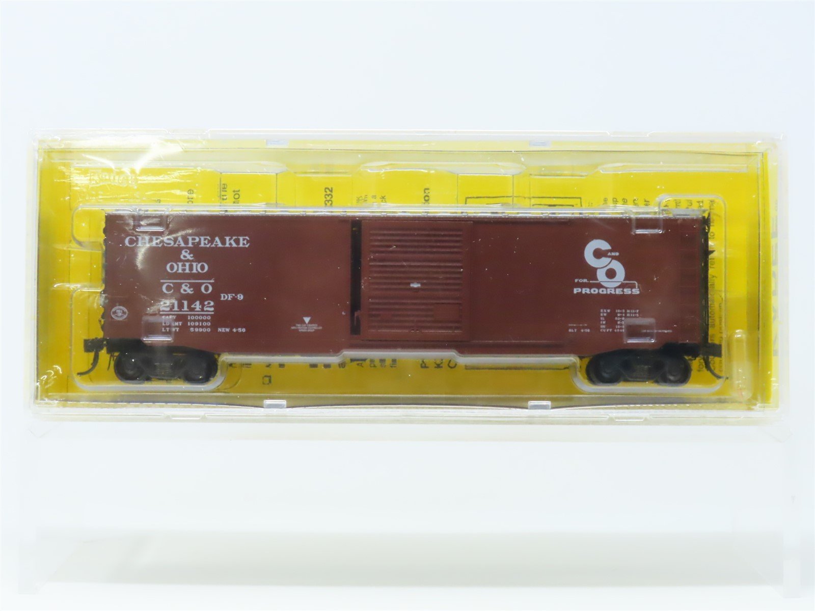 HO Scale Kadee 6004 C&O Chesapeake & Ohio 50' Single Door Box Car #21142 Sealed