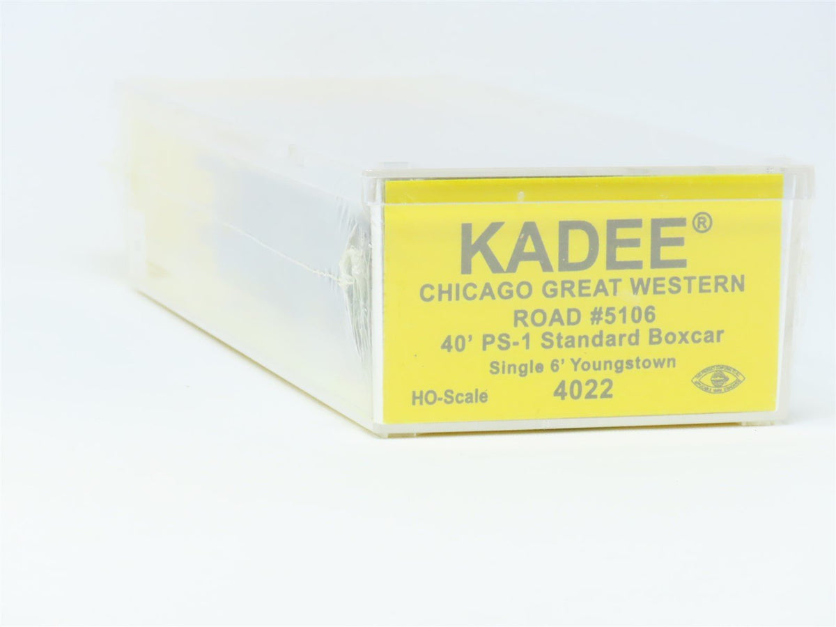 HO Scale Kadee 4022 CGW Chicago Great Western 40&#39; Steel Box Car #5106 Sealed