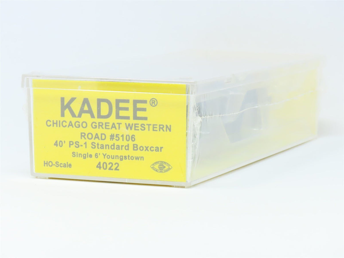 HO Scale Kadee 4022 CGW Chicago Great Western 40&#39; Steel Box Car #5106 Sealed