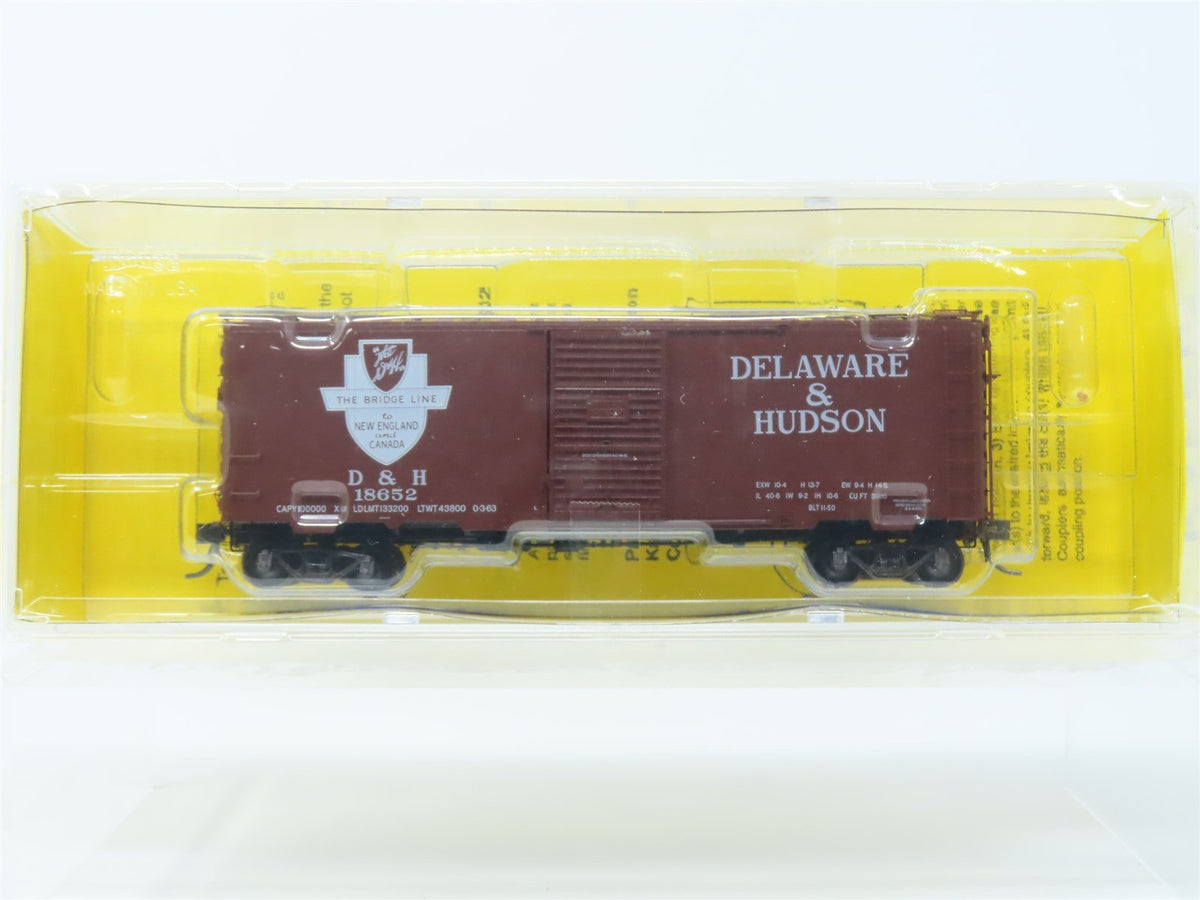 HO Scale Kadee #4051 D&amp;H The Bridge Line 40&#39; Single Door Box Car #18652 - Sealed