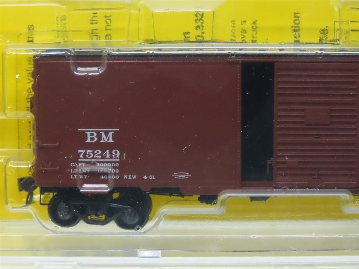 HO Scale Kadee #4802 BM Boston &amp; Maine 40&#39; Single Door Box Car #75249 - Sealed