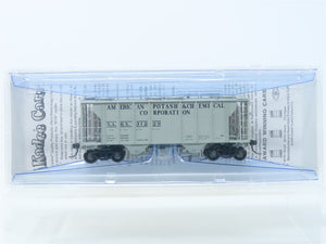 HO Scale Kadee Cars #8323 NAHX American Potash 2-Bay Hopper #31229 - Sealed