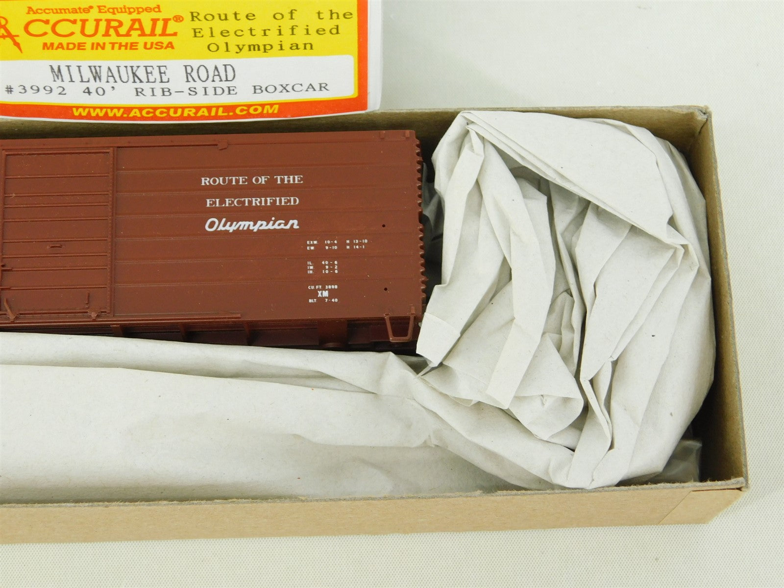 HO Scale Accurail Kit 3992 MILW Milwaukee Road 