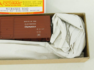HO Scale Accurail Kit 3992 MILW Milwaukee Road 
