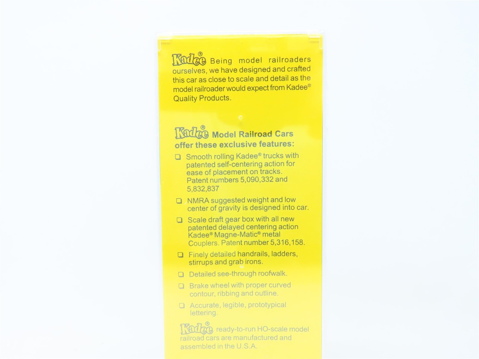 HO Scale Kadee #5205 CNW Chicago North Western 40' PS-1 Box Car #24739 - Sealed