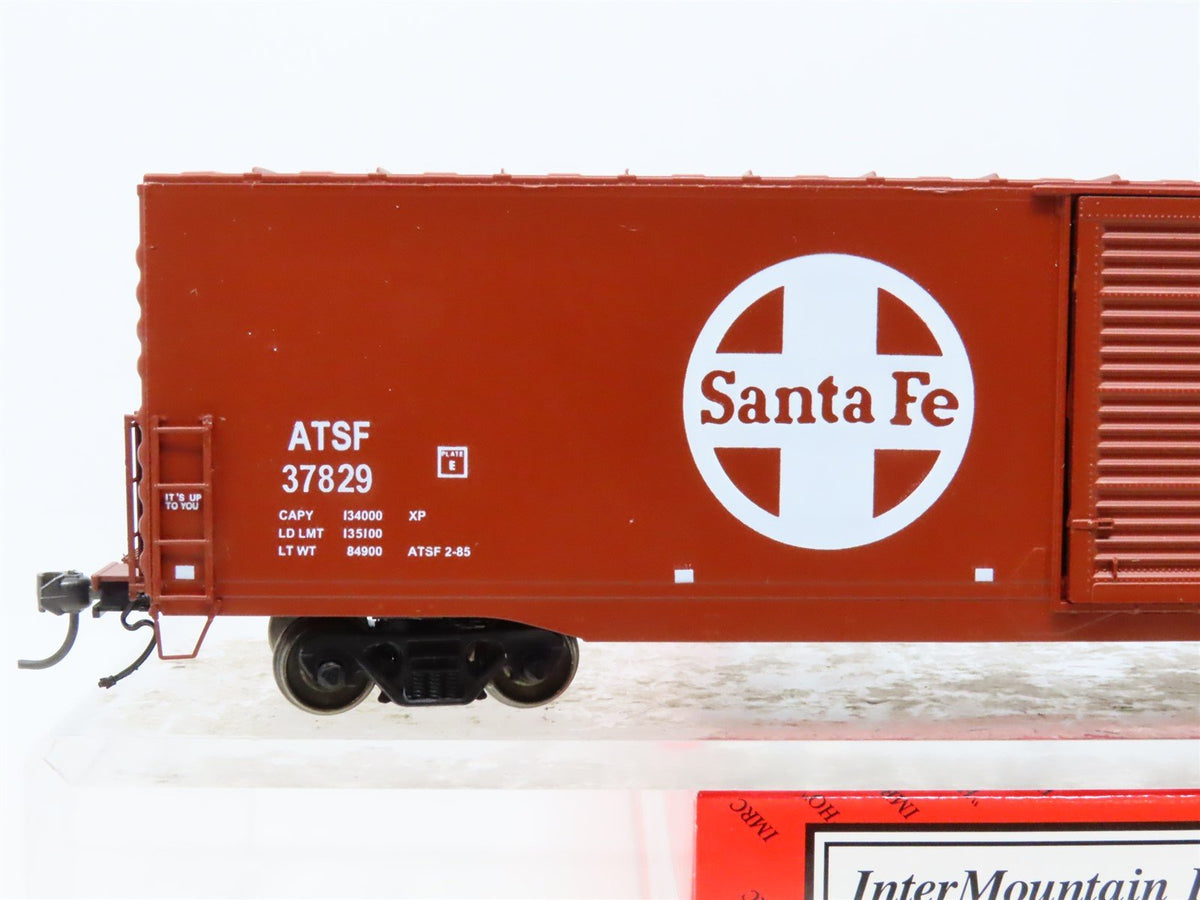 HO Scale InterMountain 46901-19 ATSF Santa Fe &quot;Shock Control&quot; Box Car #37829