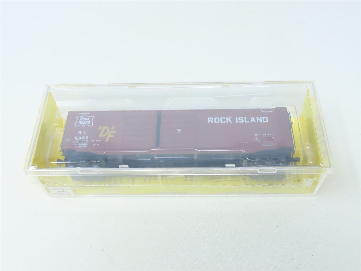 HO Scale Kadee #6701 RI Rock Island 50&#39; PS-1 Double Door Box Car #6950 - Sealed