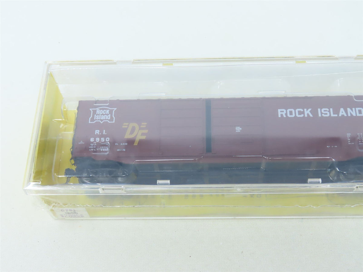 HO Scale Kadee #6701 RI Rock Island 50&#39; PS-1 Double Door Box Car #6950 - Sealed