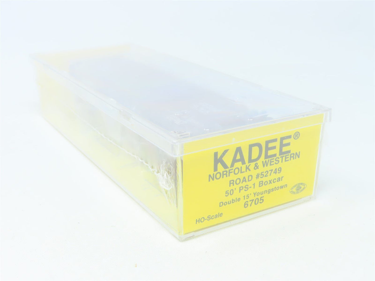 HO Kadee #6705 N&amp;W Norfolk &amp; Western 50&#39; Double Door Box Car #52749 - Sealed