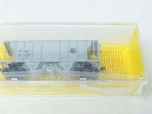 HO Scale Kadee Cars #8611 NH New Haven 2-Bay Covered Hopper #117088 - Sealed