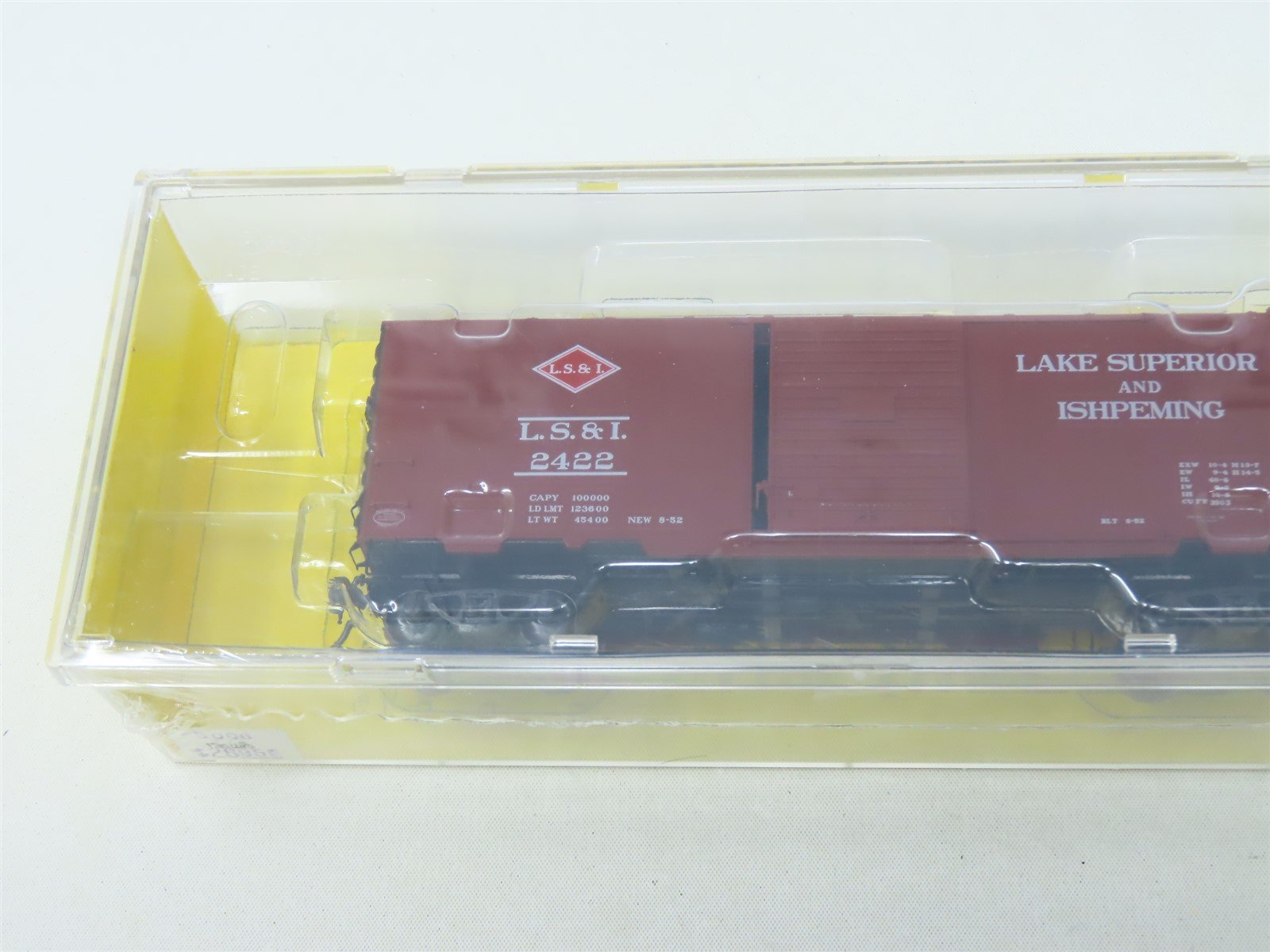 HO Scale Kadee #5006 LS&I Lake Superior & Ishpeming 40' Box Car #2422 - Sealed
