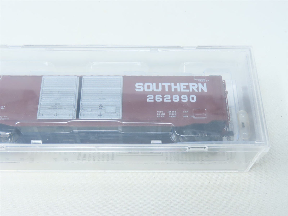 HO Scale Kadee Cars #6723 SOU Southern 50&#39; Double Door Box Car #262890 - Sealed