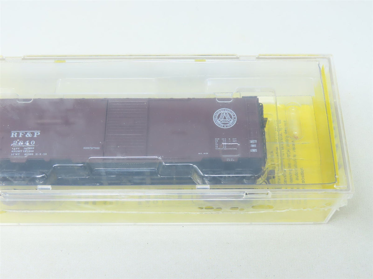 HO Kadee #4303 RF&amp;P Richmond Fredericksburg &amp; Potomac 40&#39; Box Car #2840 - Sealed