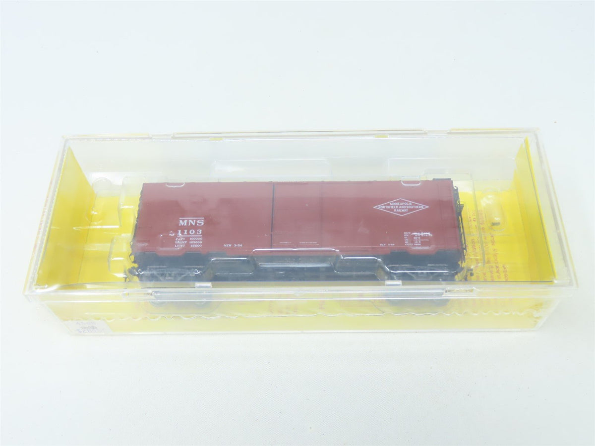 HO Kadee #4506 MNS Minneapolis Northfield &amp; Southern 40&#39; Box Car #1103- Sealed