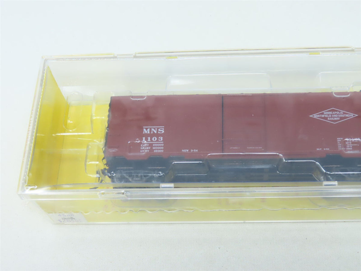 HO Kadee #4506 MNS Minneapolis Northfield &amp; Southern 40&#39; Box Car #1103- Sealed