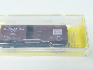 HO Scale Kadee #5216 CG Central of Georgia 40' PS-1 Box Car #8734 - Sealed