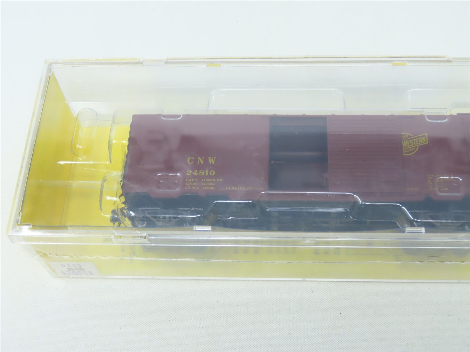 HO Scale Kadee #5223 CNW Chicago North Western 40' PS-1 Box Car #24810 - Sealed