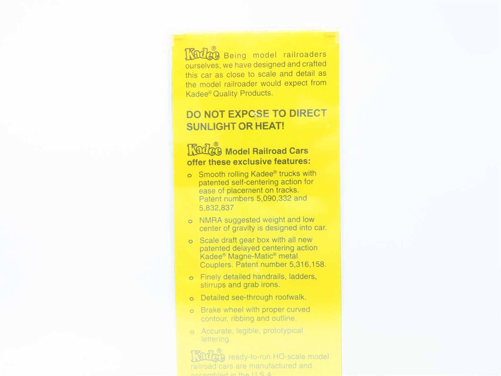 HO Scale Kadee #5223 CNW Chicago North Western 40' PS-1 Box Car #24810 - Sealed