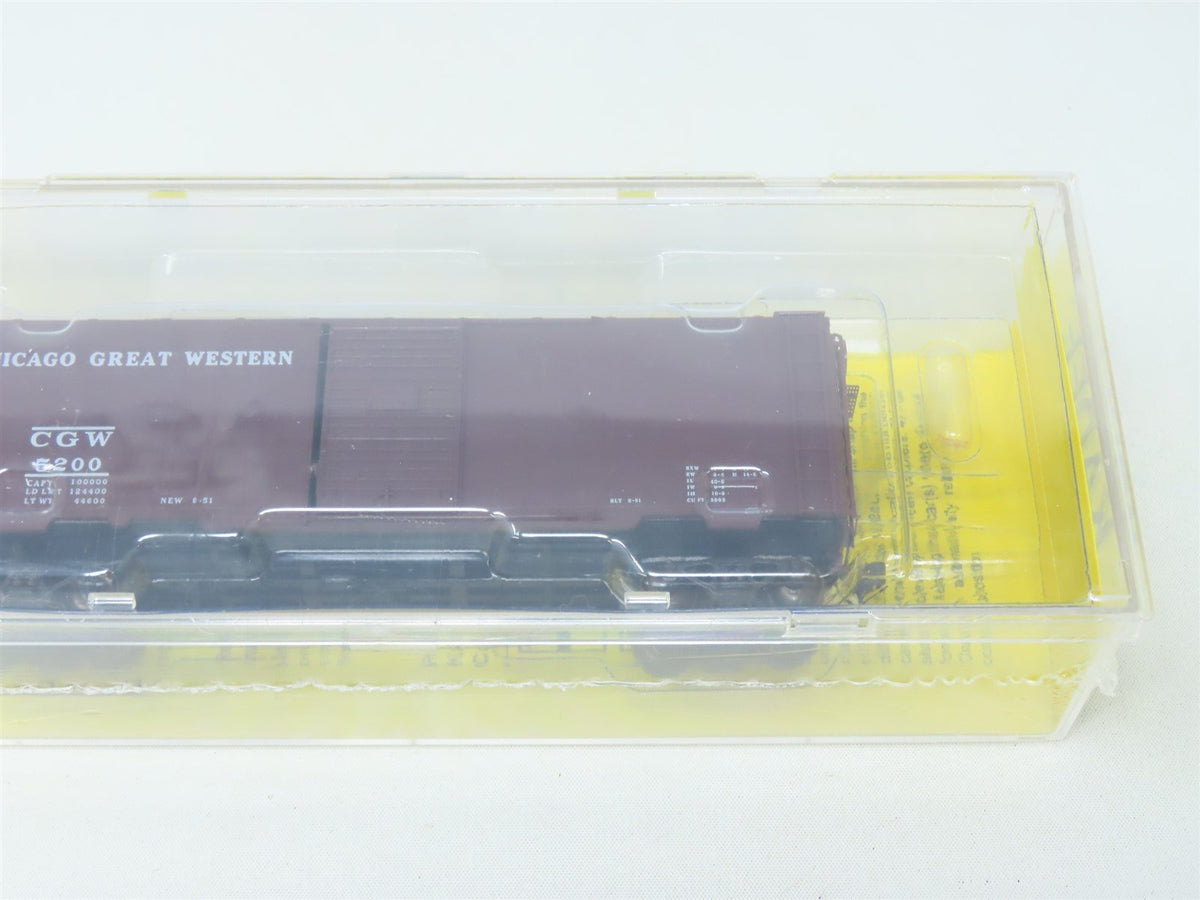 HO Scale Kadee #4005 CGW Chicago Great Western 40&#39; Box Car #5200 - Sealed