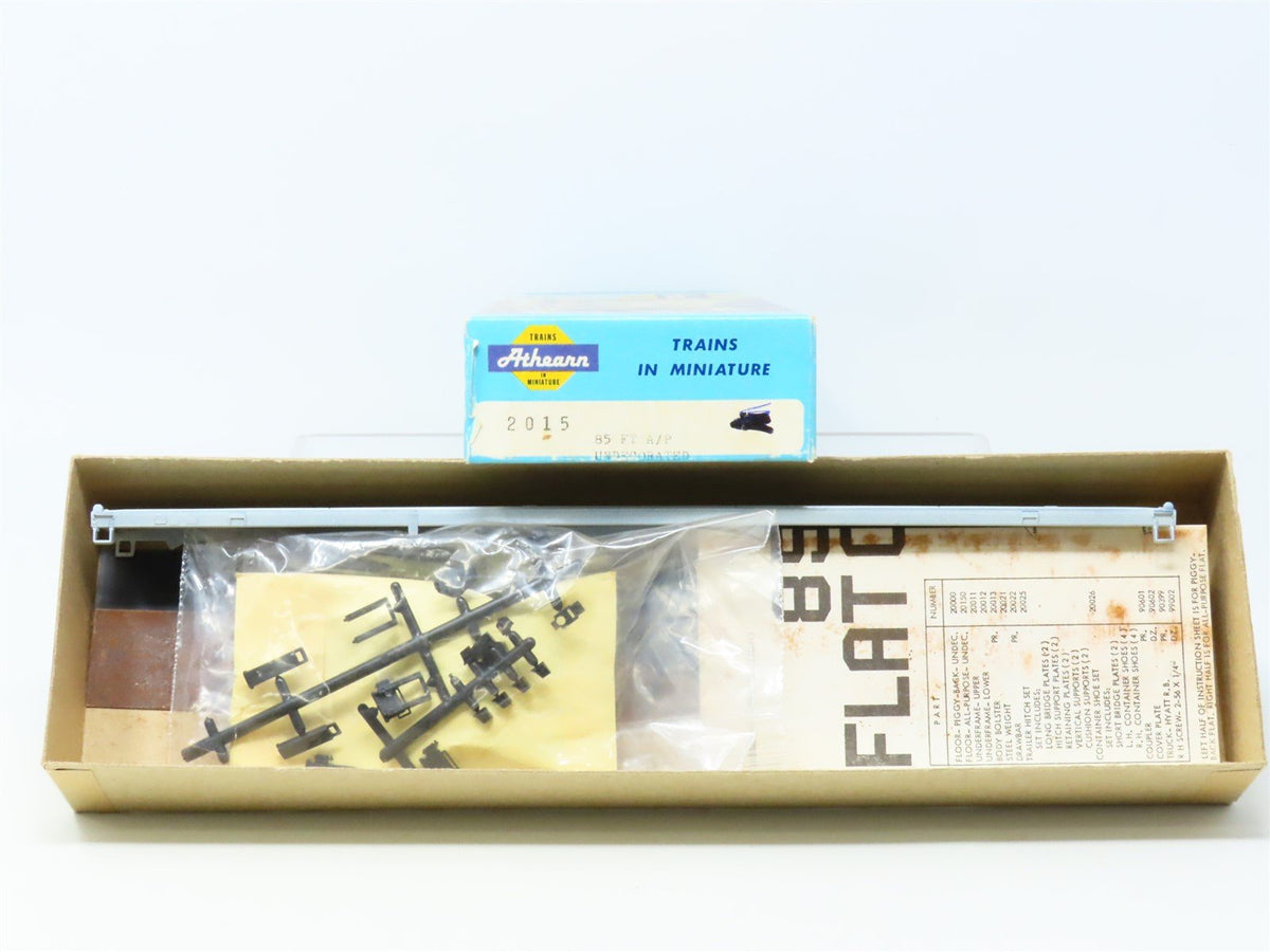 HO Scale Athearn Kit #2015 Undecorated 85&#39; A/P Flat Car