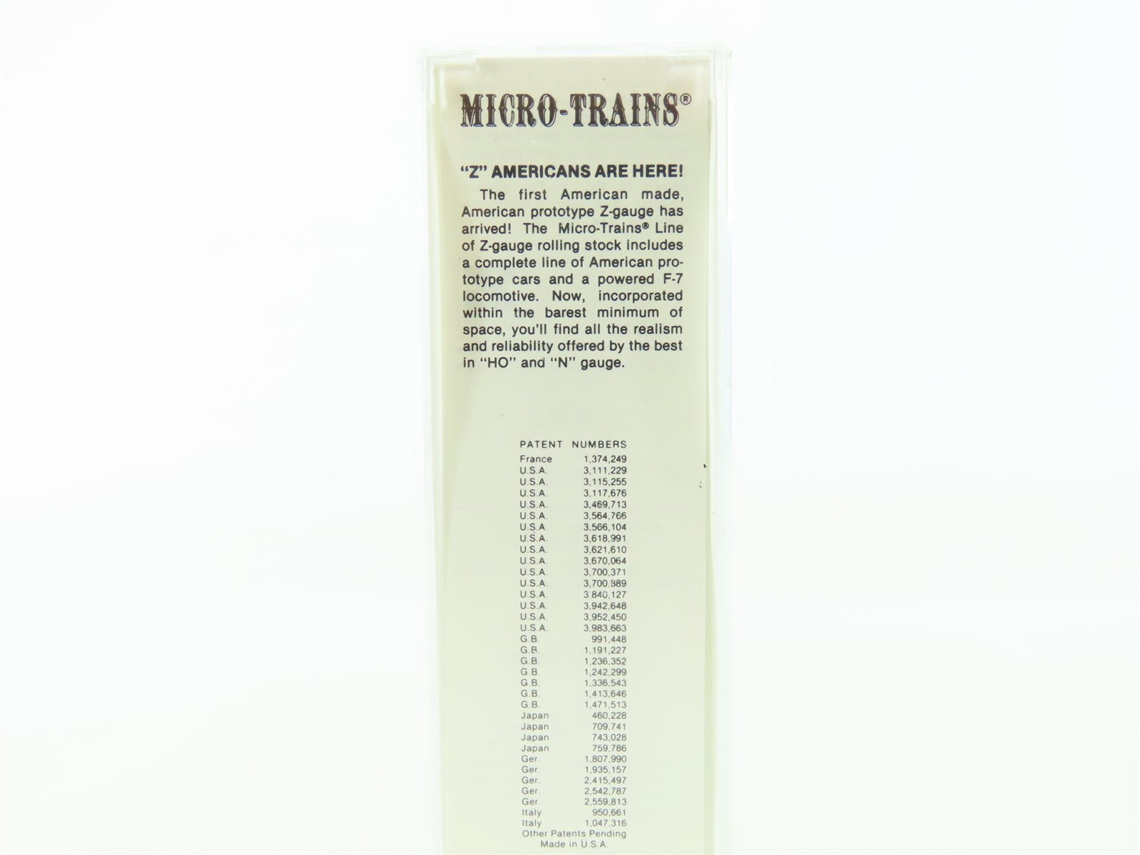 Z Scale Micro-Trains MTL Kadee 14201-2 RBOX Rail Box 50' Box Car #17700