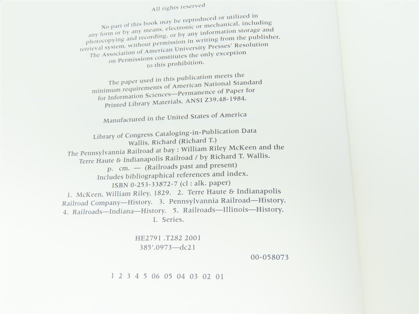 The Pennsylvania Railroad At Bay by Richard T Wallis ©2001 HC Book