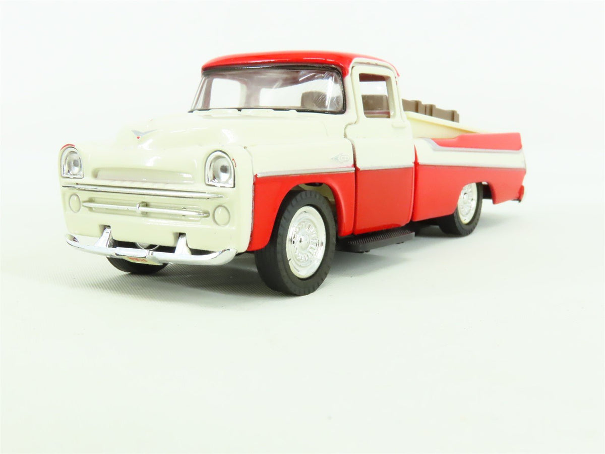 O 1/40 Scale Saico #DP5025 1957 Dodge Sweptside D100 Pickup Truck - Red/Cream