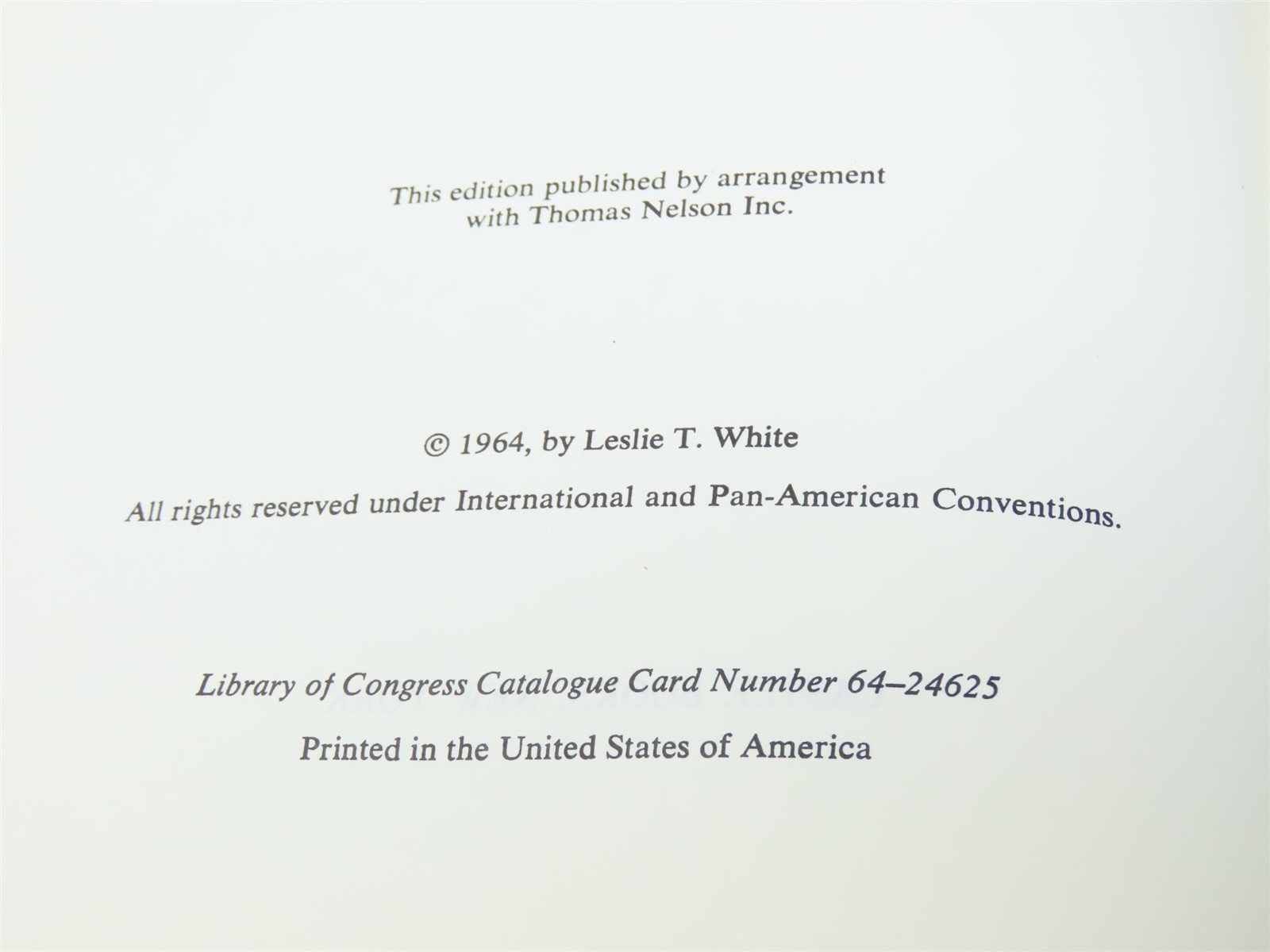 Scale Model Railroading by Leslie T White ©1964 HC Book