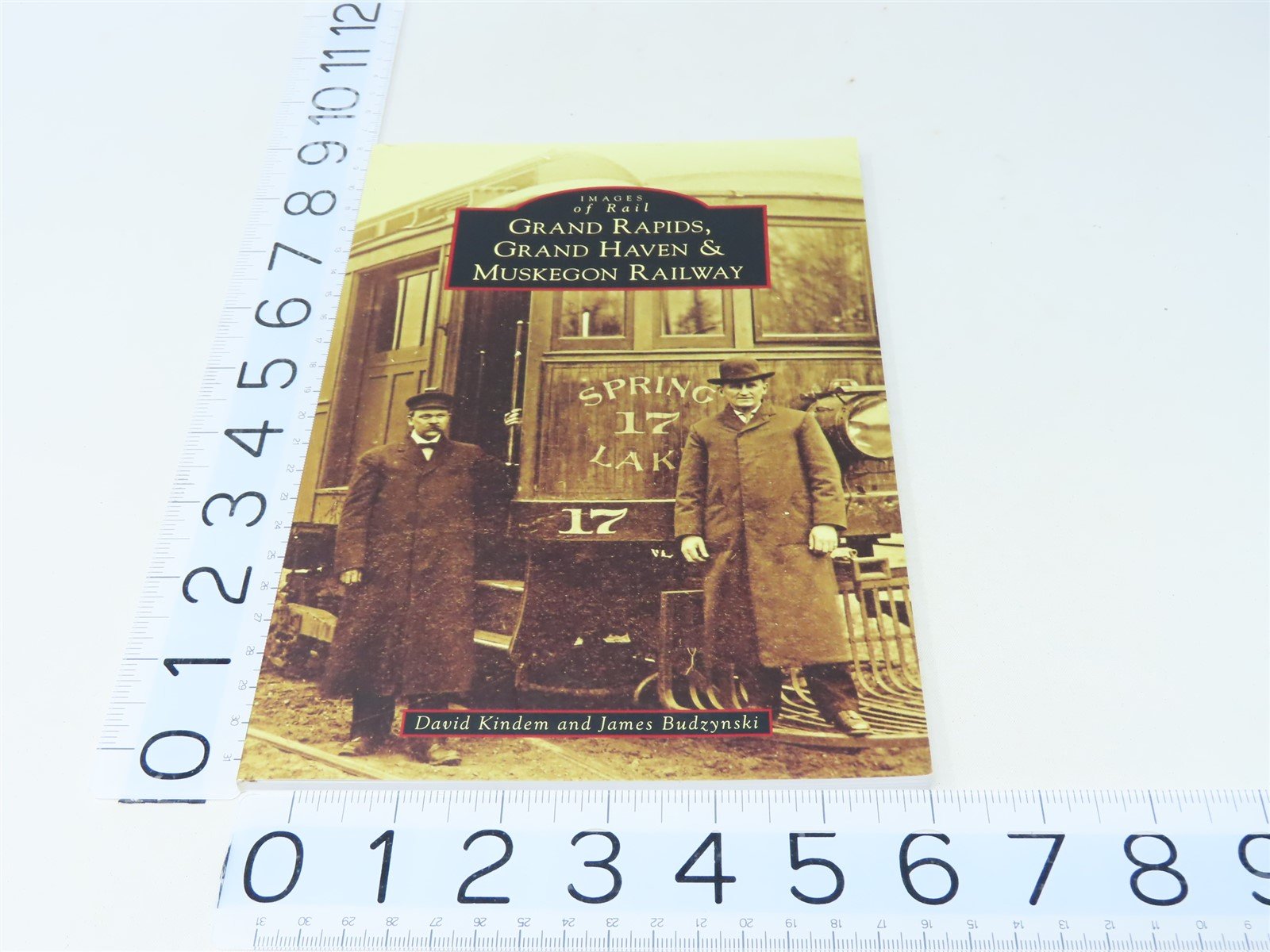 Images of Rail -Grand Rapids, Grand Haven, & Muskegon Railway ©2015 SC Book