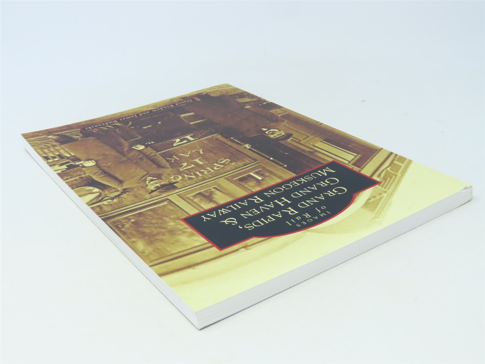 Images of Rail -Grand Rapids, Grand Haven, & Muskegon Railway ©2015 SC Book