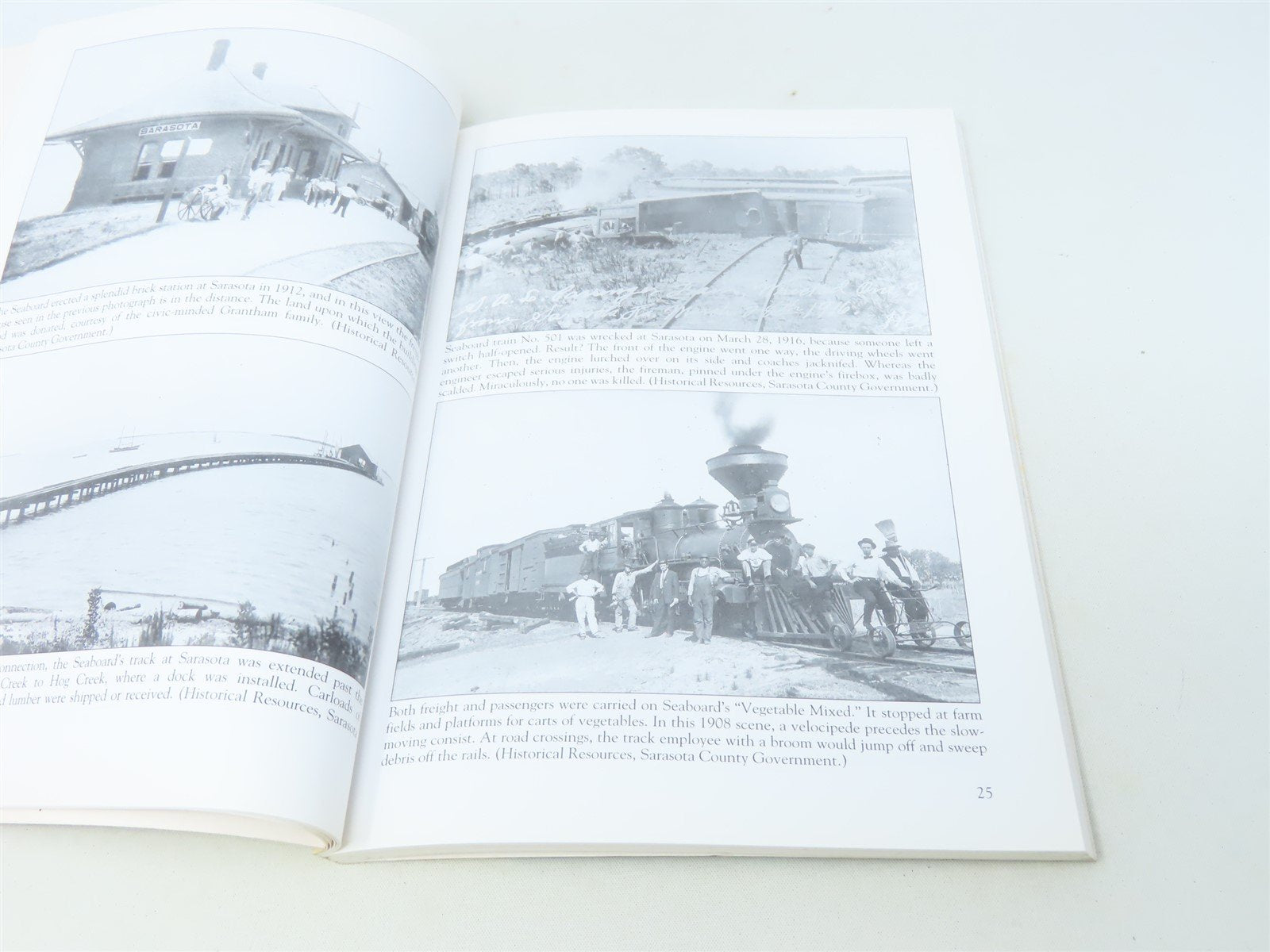 Images of America -Railroads of Southwest Florida by Gregg M. Turner ©2000 SC Bk