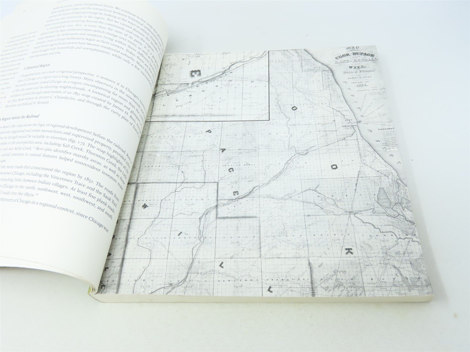 Chicagoland City & Suburbs in the RR Age by Ann Durkin Keating ©2005 SC Book