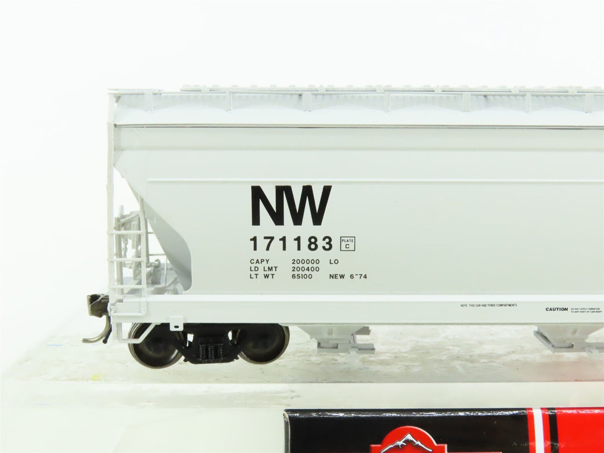 HO Scale InterMountain 47030-10 NW Norfolk &amp; Western 3-Bay Hopper #171183