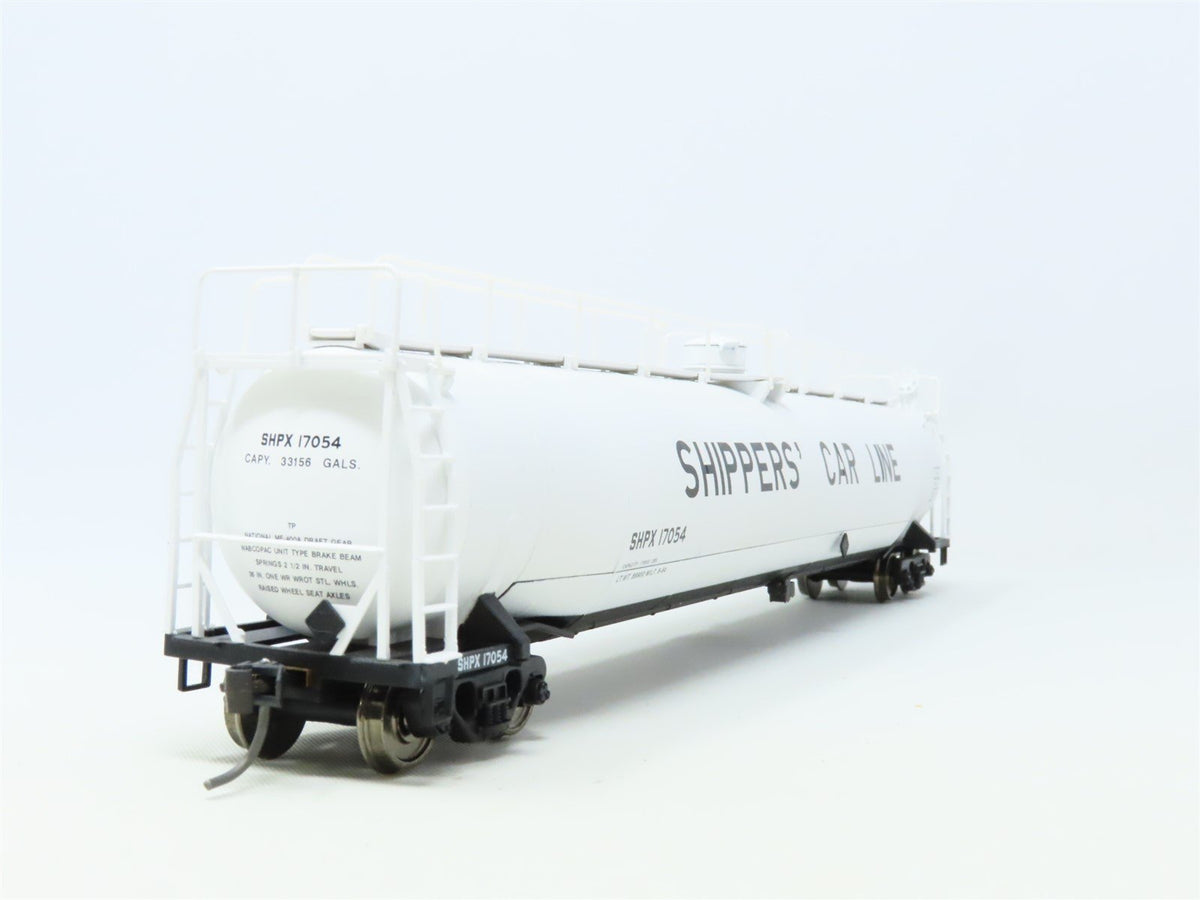 HO Scale Atlas 1724-1 SHPX Shipper&#39;s Car Line 33,000 Gallon Tank Car #17054