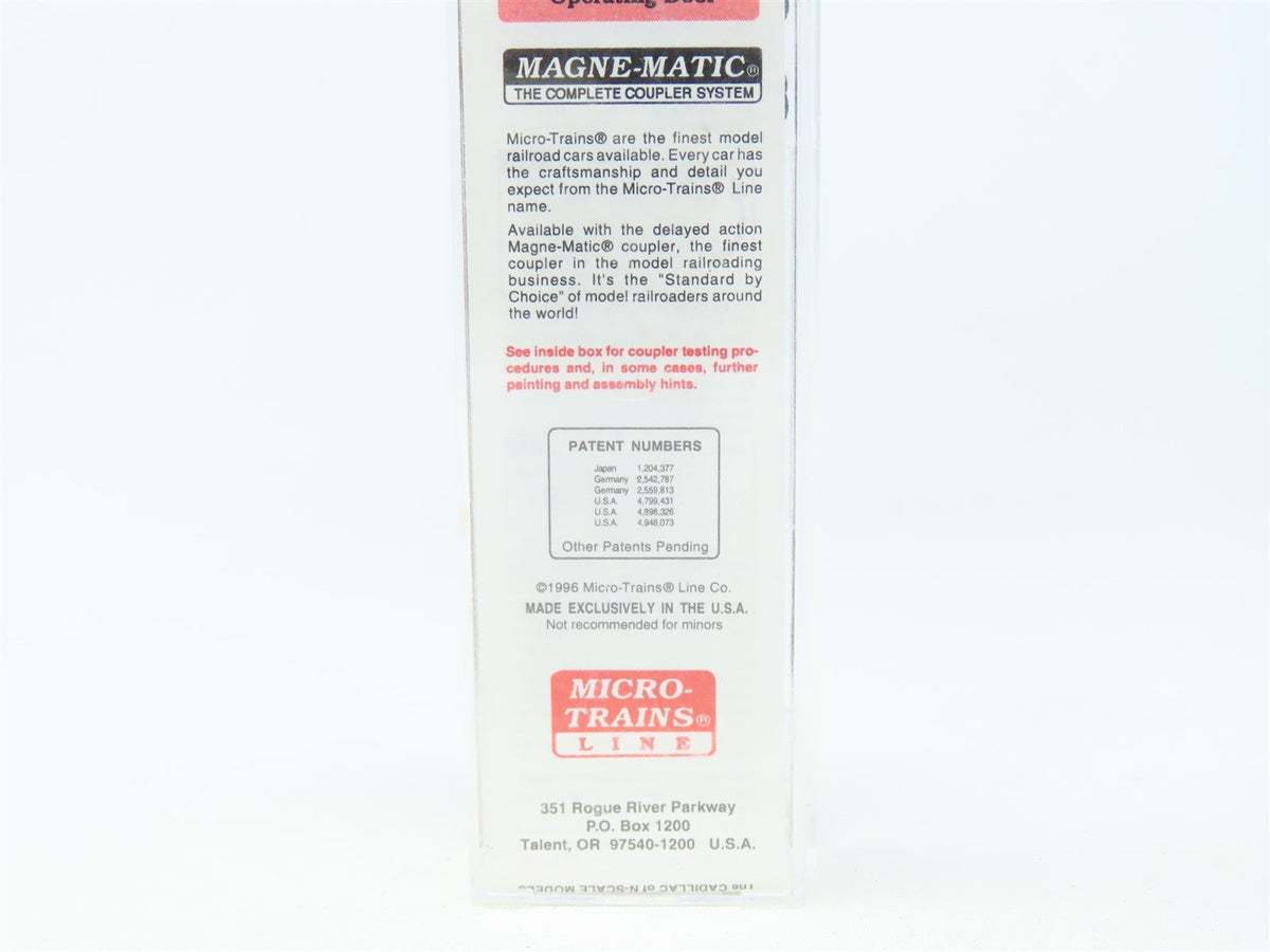 N Scale Micro-Trains MTL #22070 PGE Pacific Great Eastern 40&#39; Box Car #4942