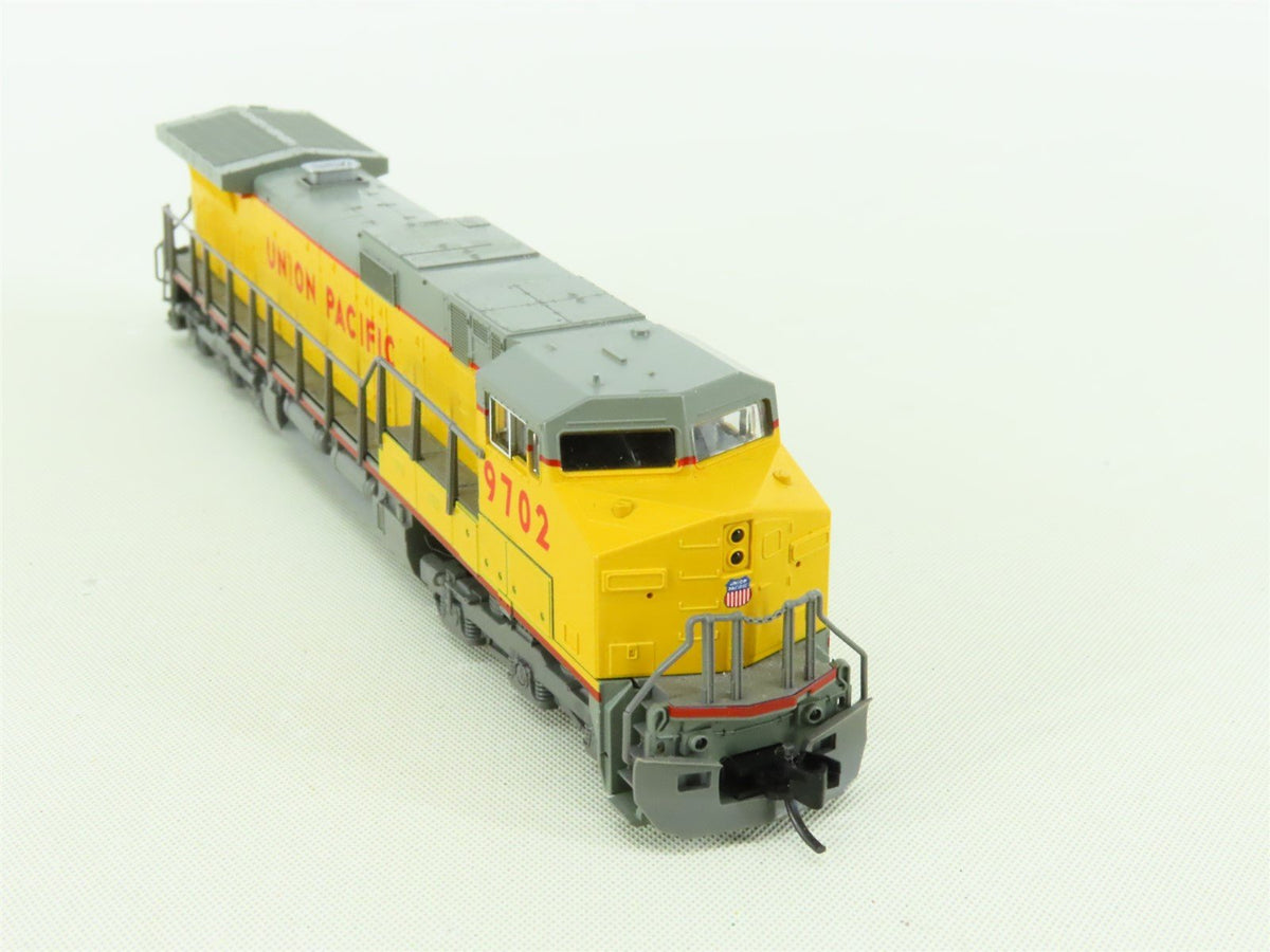 N Scale KATO 176-3304 UP Union Pacific GE C44-9W &quot;Dash 9&quot; Diesel #9702 w/DCC