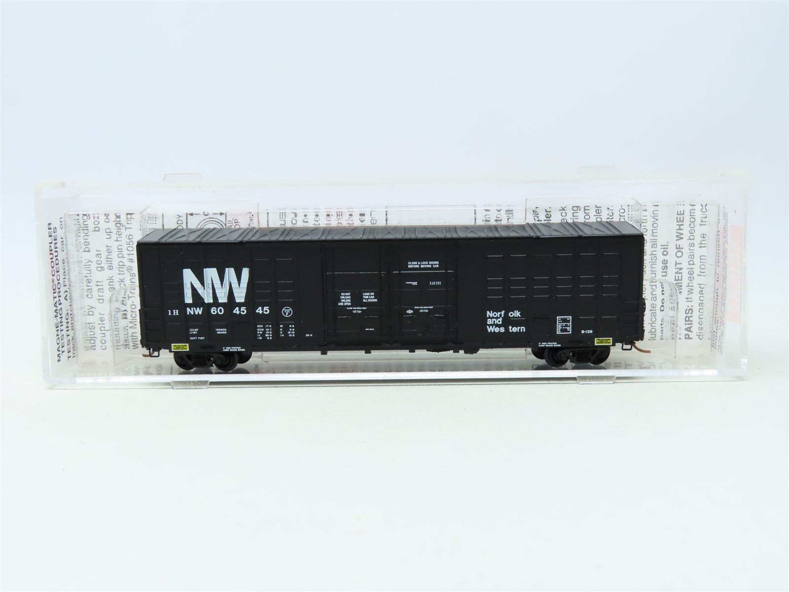 N Micro-Trains MTL 103070 N&W Norfolk & Western 60' Excess Height Boxcar 604545