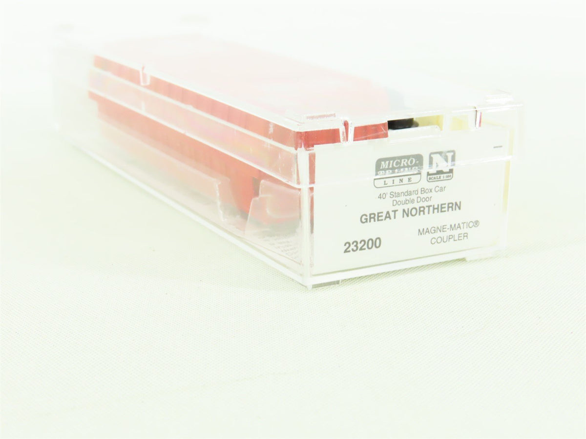 N Scale Micro-Trains MTL 23200 GN Great Northern 40&#39; Double Door Box Car #3249
