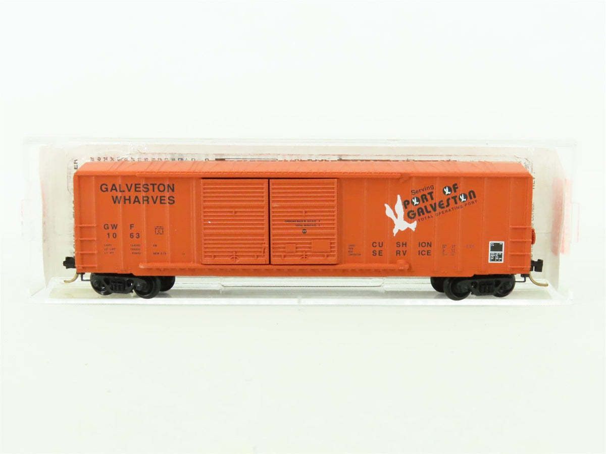 N Scale Micro-Trains MTL 30040 GWF Galveston Wharves 50&#39; Rib Side Box Car #10631